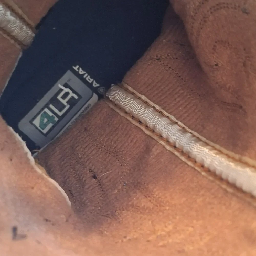 Ariat kid heritage